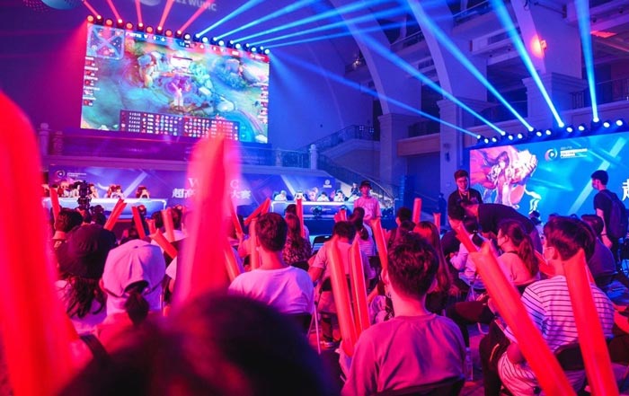 1%的演出改編節目就能讓年會活動嗨翻全場！